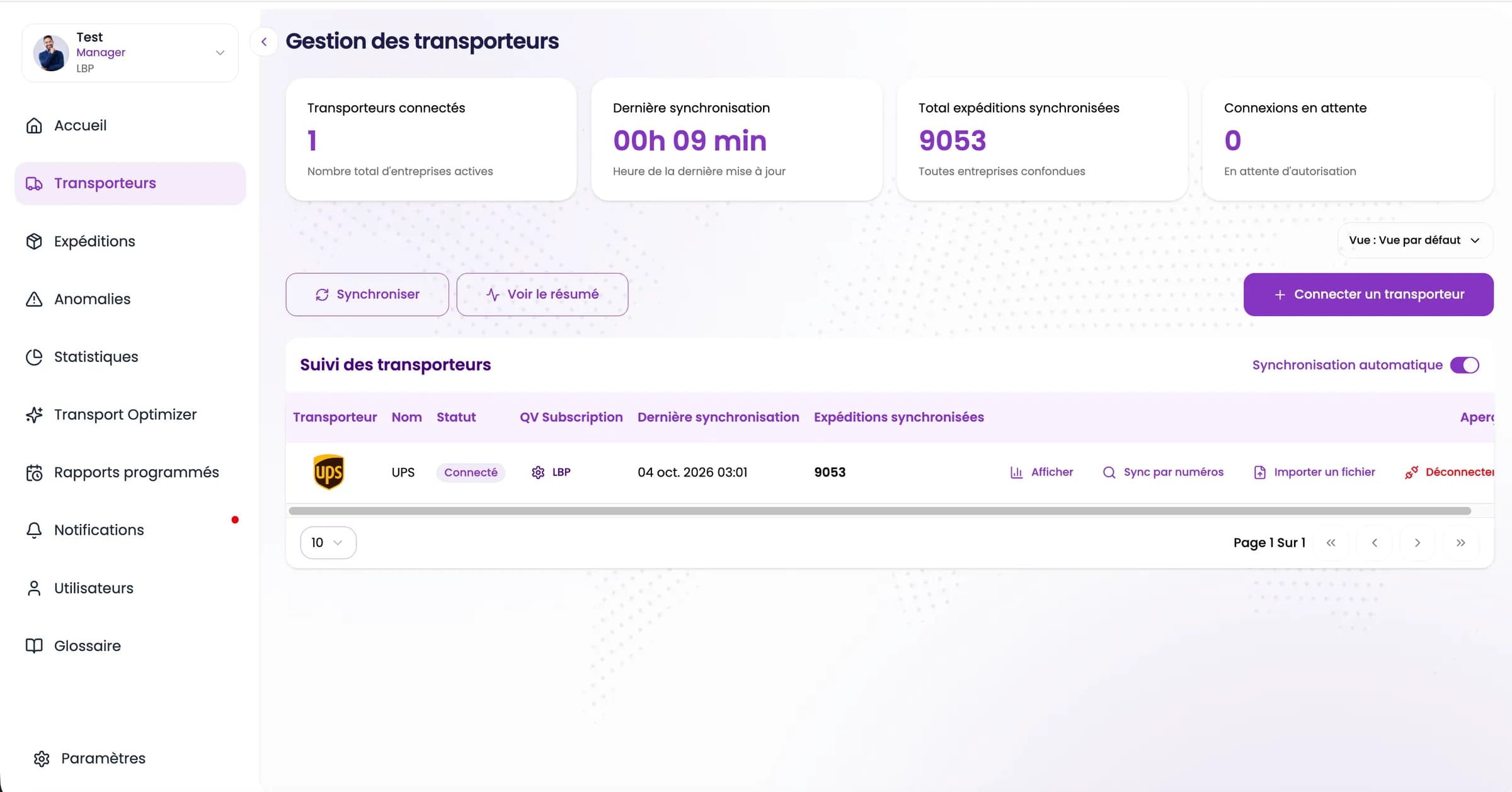 Carrier management: UPS connected, 9,053 shipments synced, last sync 9 minutes ago, with sync, file import and disconnect actions.